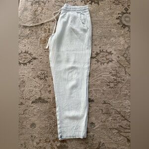 Bella Dahl light denim drawstring pants with raw hem. Size large